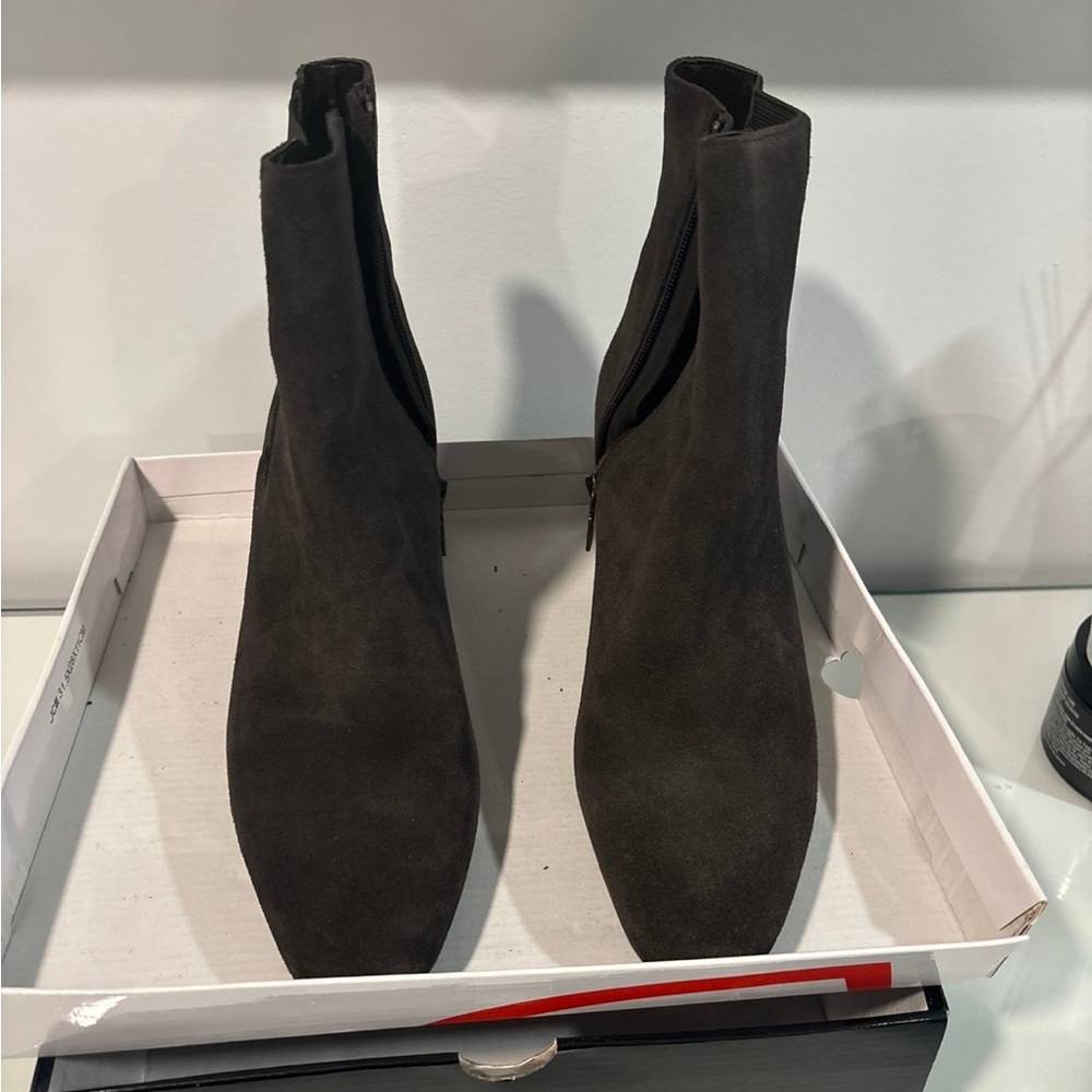 Blondo Scarlett boots size 10 worn once
